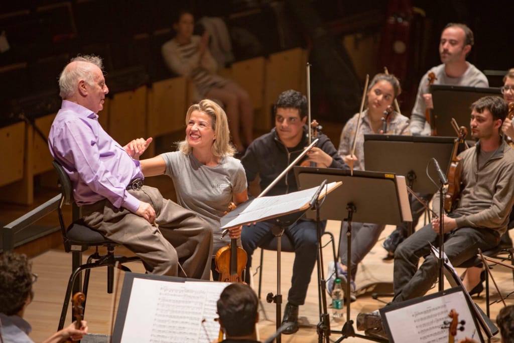 Mohamed Hiber in rehearsal with Anne-Sophie Mutter and Daniel Barenboim